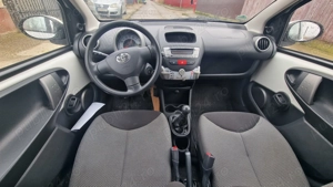 Toyota Aygo 2012 - 1.2 benzina - 161.000 Km - Recent adusa - Acte la zi - imagine 5
