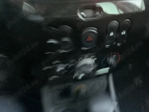 Dacia Duster 1.6 benzina ,4x2, an2010, clima,jante aluminiu - imagine 8