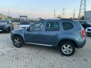 Dacia Duster 1.6 benzina ,4x2, an2010, clima,jante aluminiu - imagine 9