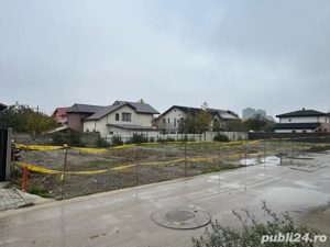  Chirie Teren Aparatori Patriei Metalurgiei Park - imagine 3