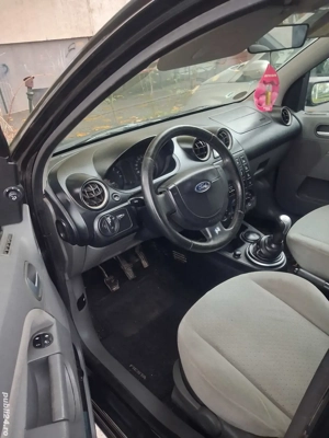 Ford Fiesta 1.4 Benzina  Euro 4. - imagine 7