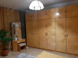 Închiriez apartament ultracentral 2 camere - imagine 3