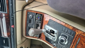 Vand masina Audi A8 d3 2006 motor 3.0 tdi - imagine 6