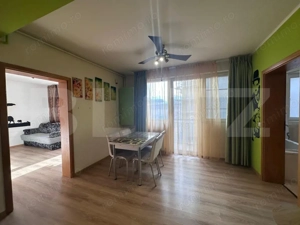 Apartament cu 3 camere, vedere superba spre Cetatea Rasnov si Muntii Bucegi