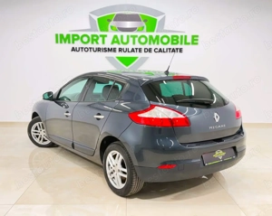 Renault Megane 1.6 16V 110 Dynamique - imagine 8