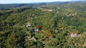 Casă " la  roșu " + 4391 mp teren de vânzare în comuna Valea Danului, sat Borobănești, județ Argeș. - imagine 7