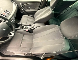 Renault Megane 1.6 16V 110 Dynamique - imagine 15