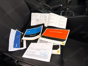 Renault Megane 1.6 16V 110 Dynamique - imagine 10