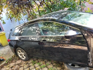 Hyundai i40 pentru dezmembrat de anglia - imagine 2