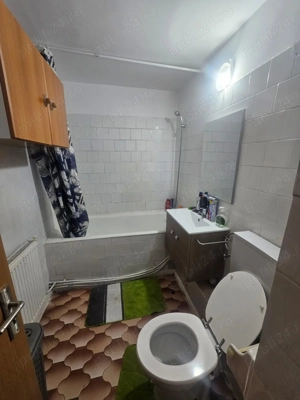 Apartament cu 3 camere de vânzare în Curtea de Argeș. - imagine 7