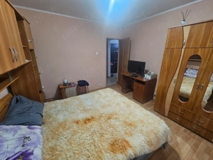 Apartament cu 3 camere de vânzare în Curtea de Argeș. - imagine 2