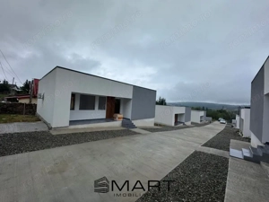 Casa cu 3 camere in Tocile