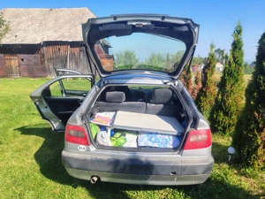 Vând Citroen XSara Berlina