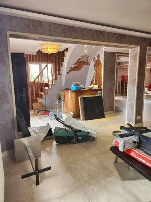 PIPERA/VOLUNTARI  Vilă 3 Nivele Curte & Locuri de Parcare - Gata de Rebranding! - imagine 19