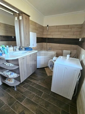 Casă Individuală spațioasă cu teren de 1000mp- Dumbrăvița - imagine 12