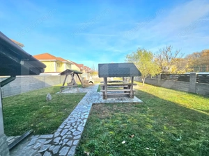 Casă Individuală spațioasă cu teren de 1000mp- Dumbrăvița - imagine 14