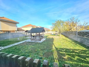 Casă Individuală spațioasă cu teren de 1000mp- Dumbrăvița - imagine 15