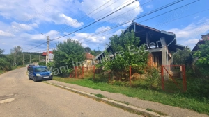 Casă bătrânească + 1462 mp teren de vânzare în Curtea de Argeș. - imagine 16