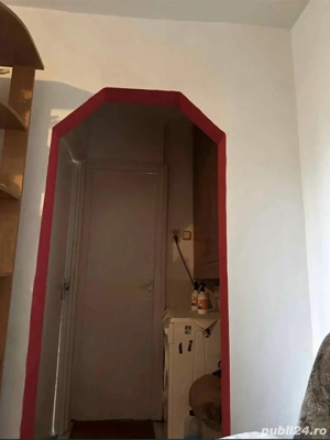 Vând apartament mobilat  - imagine 5