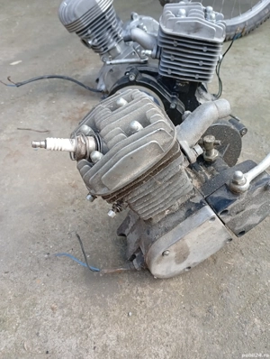 vănd motoare de bicicletă pe benzină - imagine 2