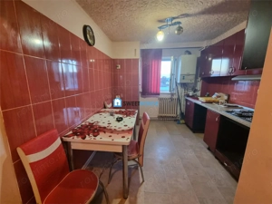 Apartament cu 2 camere de vanzare central in Fagaras - imagine 4