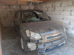 Kia Soul 2009   Avariată   Ideală pentru piese - imagine 8