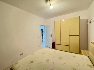 Langa benzinaria ESO, disponibil imediat, mobilat si utilat. - imagine 8