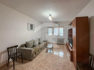 Apartament semidecomandat in Piata Obor