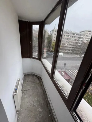 Apartament 2 Camere / Stefan cel Mare / Centrala Proprie / 10 minute Metrou  - imagine 7