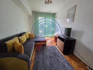 Apartament ultra central cu 2 camere decomandat complet utilat - imagine 2