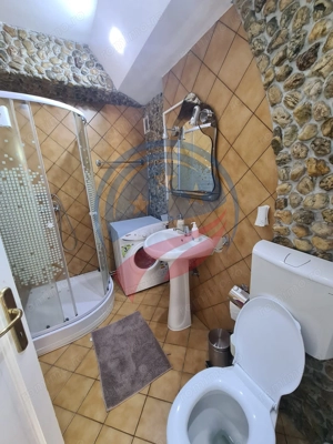 Apartament ultra central cu 2 camere decomandat complet utilat - imagine 9