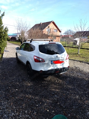 Nissan Qashqai+2