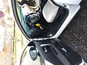 Nissan Qashqai+2 - imagine 2