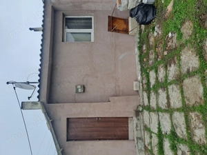 Vind casa nazarcea - imagine 4