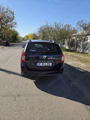Logan MCV  - imagine 3
