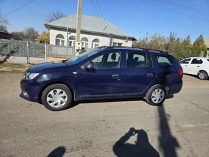 Logan MCV  - imagine 4