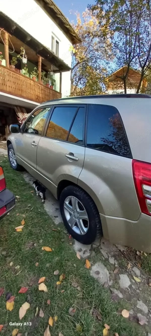 Mașină Grand Vitara