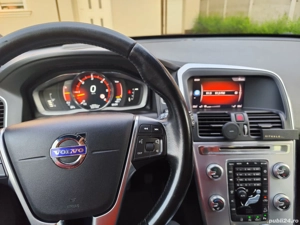 Vând Volvo XC60 