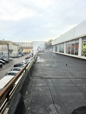 Spațiu Generos cu Terasă Circulabilă în Centru - imagine 13