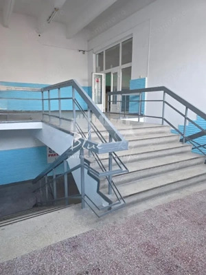 Spațiu Generos cu Terasă Circulabilă în Centru - imagine 20