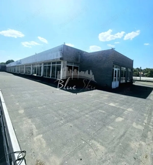 Spațiu Generos cu Terasă Circulabilă în Centru - imagine 18