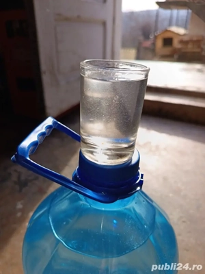 Tuica  tescovina (struguri) 