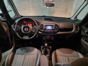 Fiat 500L   1.4 Benzină 120 CP   2016   27.907 km   Plafon Panoramic   Acoperitoare Electrică   Isto - imagine 5