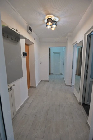 Vanzare Apartament 2 Camere Stradal Bd.Decebal - Rond Alba Iulia - imagine 3
