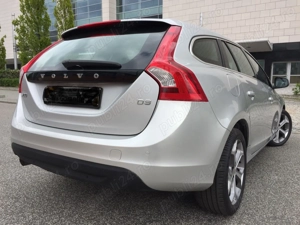 Volvo V60 D3 163CP, Geartronic Momentum, motor in 5 cilindri,  - imagine 2