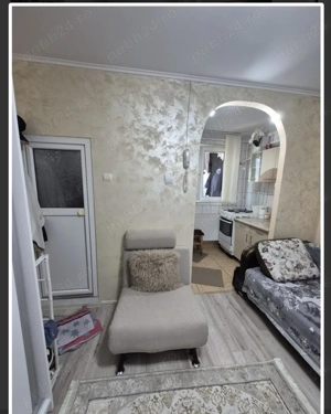 Vând garsoniera confort 3