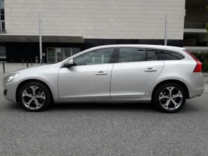 Volvo V60 D3 163CP, Geartronic Momentum, motor in 5 cilindri,  - imagine 7