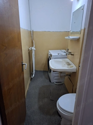 Apartament 4camere  de vanzare Mihai Bravu 