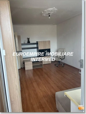 Apartament cu 2 camere decomandat,zona Casa de Cultura    