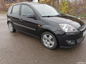 Ford fiesta  - imagine 4